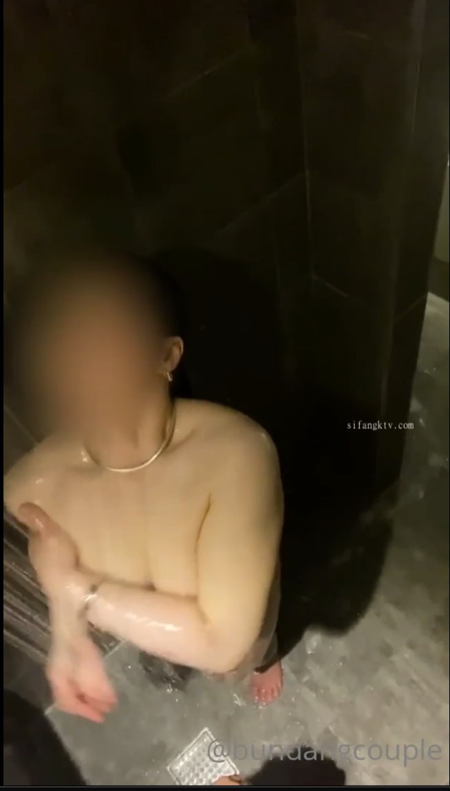 【2023-08-06】girlfriend begging for cum on mouth